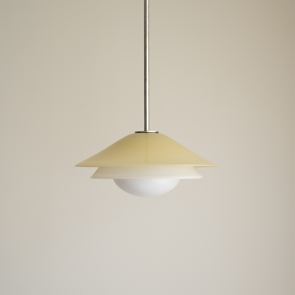 Jessica Pendant Halva-White