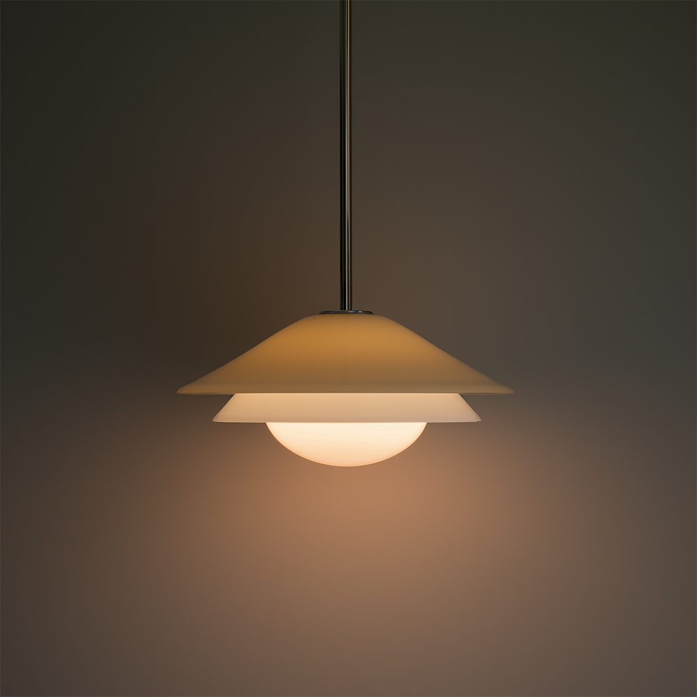 Jessica Pendant Halva-White